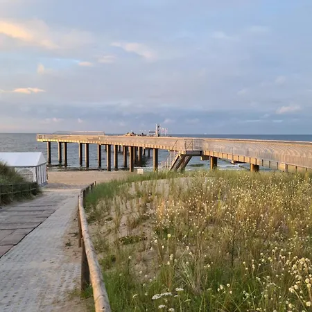 Haus 5 Elemente- Feuer Mit Terrasse, Bio-kamin Und 2 Schlafzimmer * Koserow