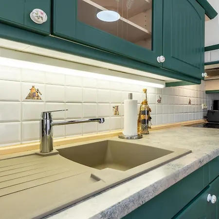 Haus 5 Elemente- Feuer Mit Terrasse, Bio-kamin Und 2 Schlafzimmer *